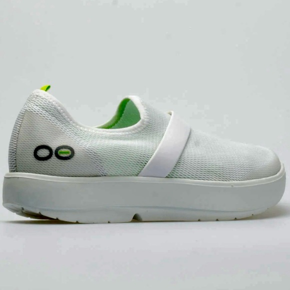 OOFOS 00mg Low Women’s White Slip-On Sneakers, Cushioned Comfort, 8.5 - Picture 2 of 16